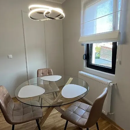 Park Lux Ii Apartment *