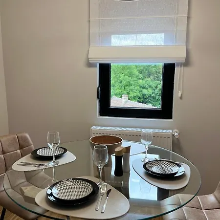 Apartment Park Lux Ii *